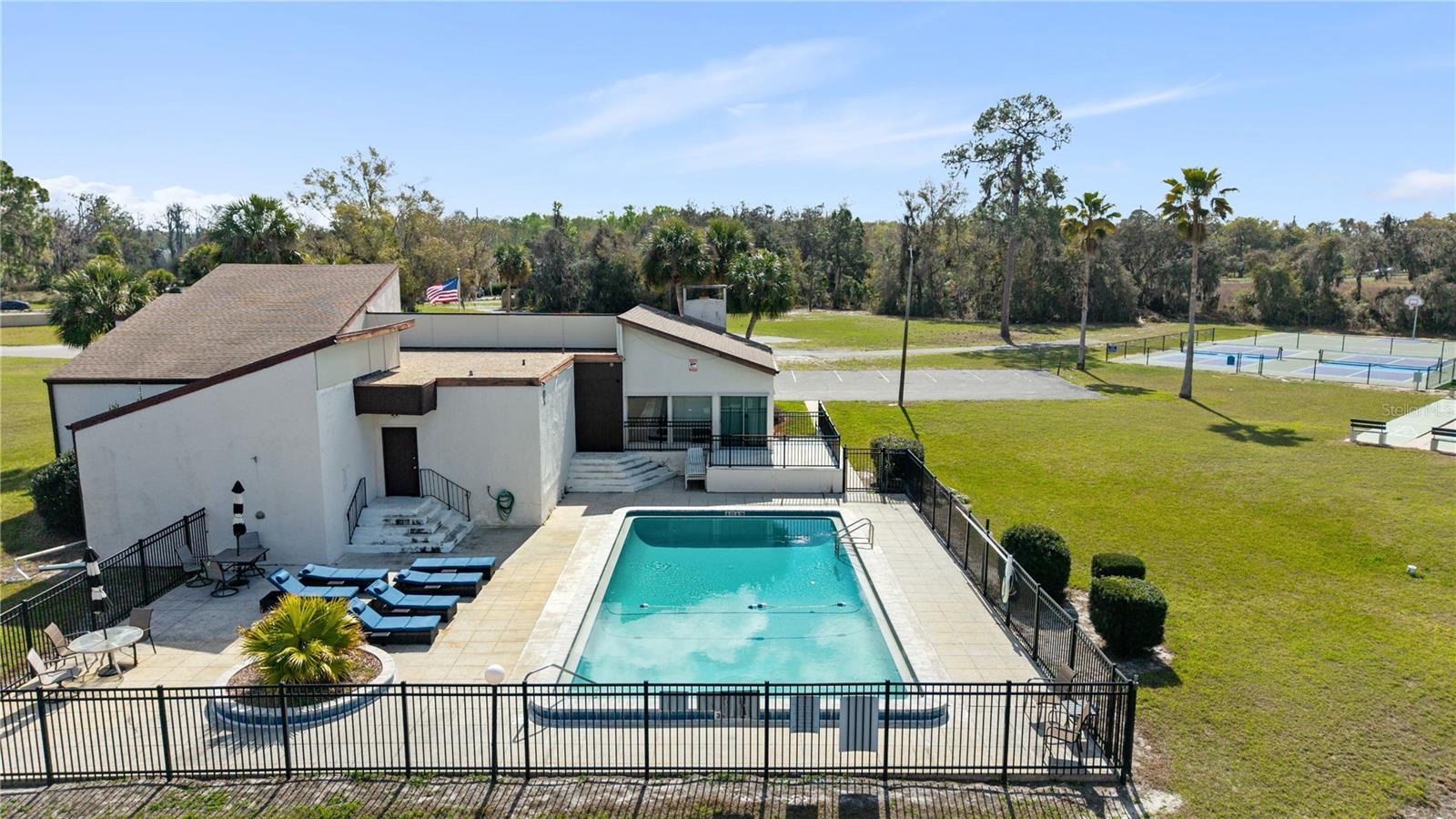 17203 SANDALWOOD DR, WILDWOOD, FL, 34785