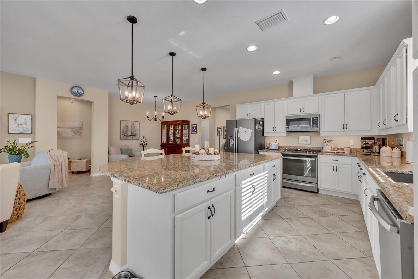 615 CONSERVATION BLVD, GROVELAND, FL, 34736