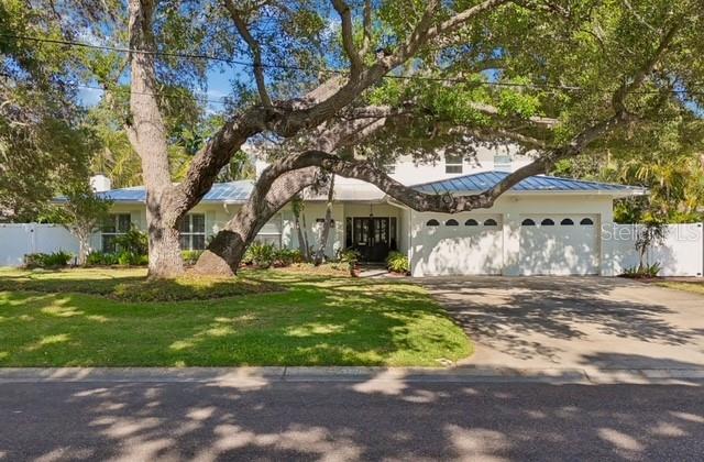3301 MAPLE ST NE, ST PETERSBURG, FL, 33704