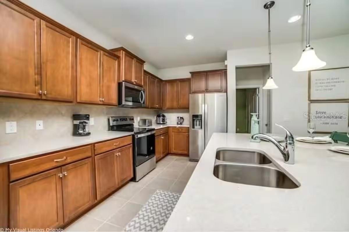 8933 PRAGUE WAY, KISSIMMEE, FL, 34747