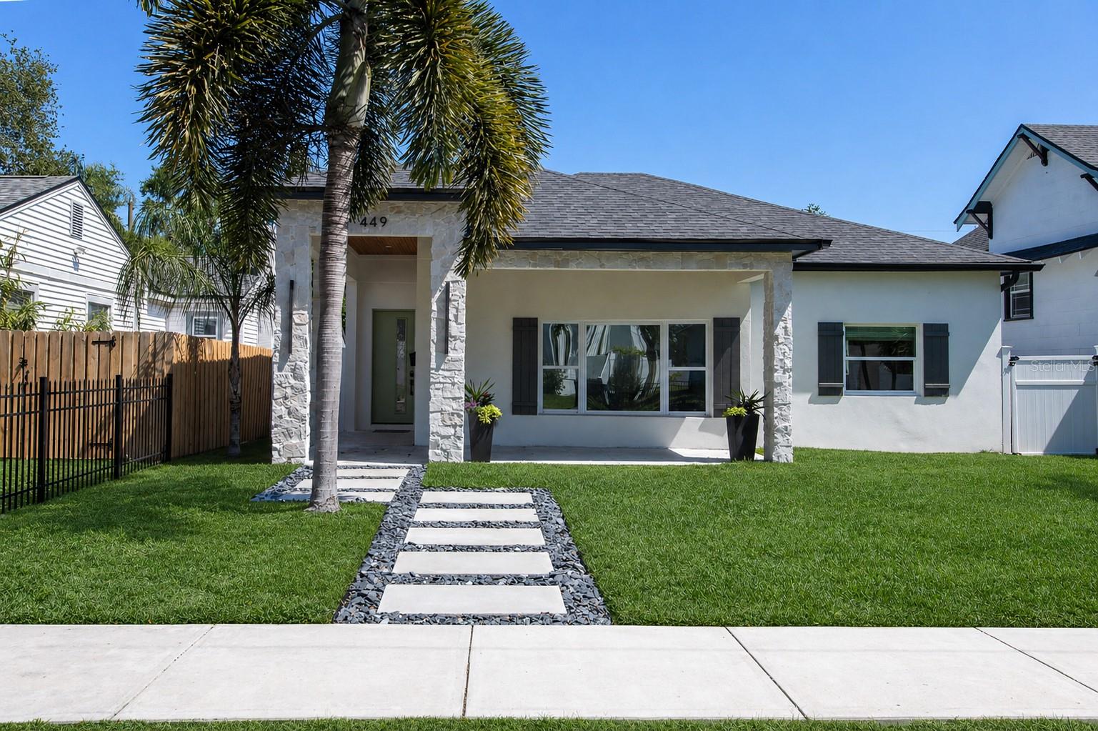 449 12TH AVE N, ST PETERSBURG, FL, 33701