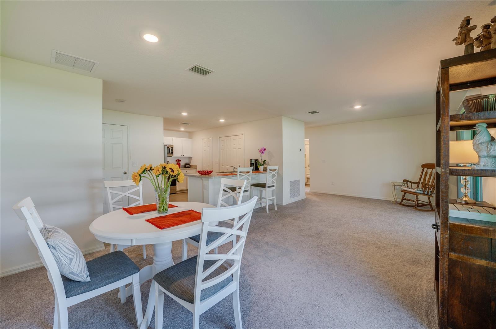 136 POINT PLEASANT DR, PALM COAST, FL, 32164