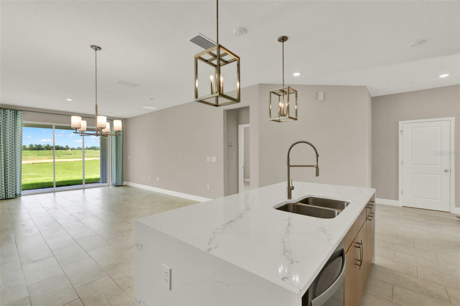 2063 KEYSTONE PASS BLVD, MINNEOLA, FL, 34715