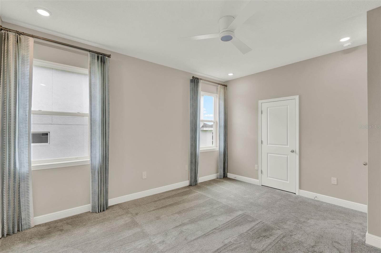 2063 KEYSTONE PASS BLVD, MINNEOLA, FL, 34715