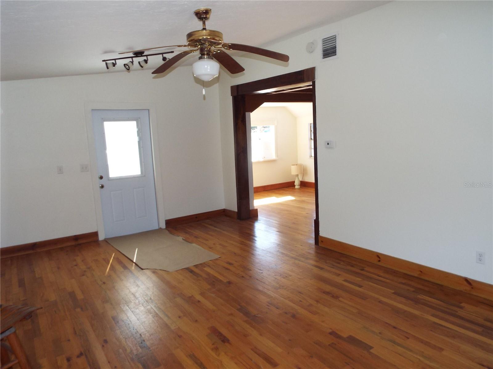 150 E BAY HEIGHTS RD, ENGLEWOOD, FL, 34223