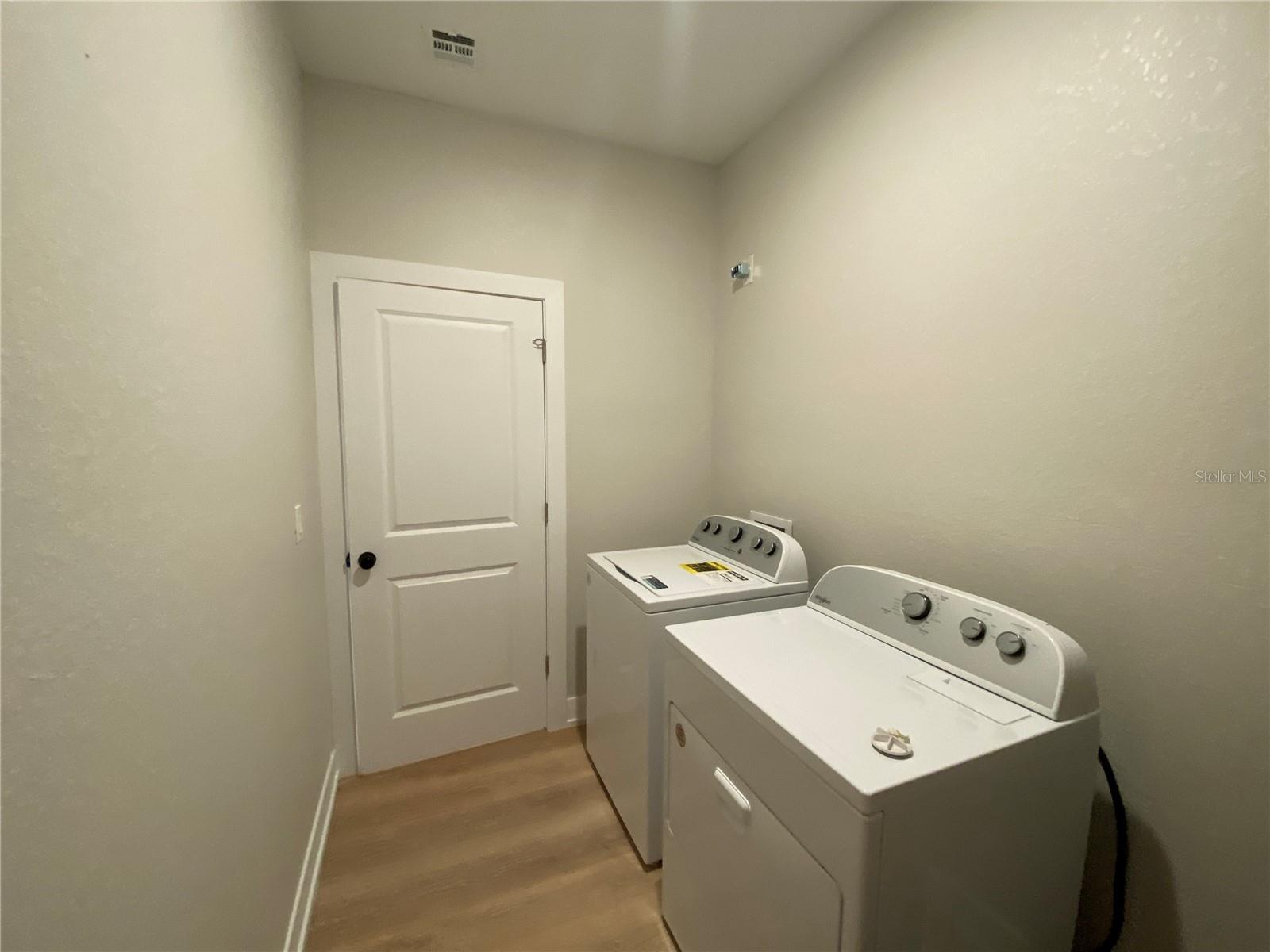 10524 PENDLETON AVE, ENGLEWOOD, FL, 34224