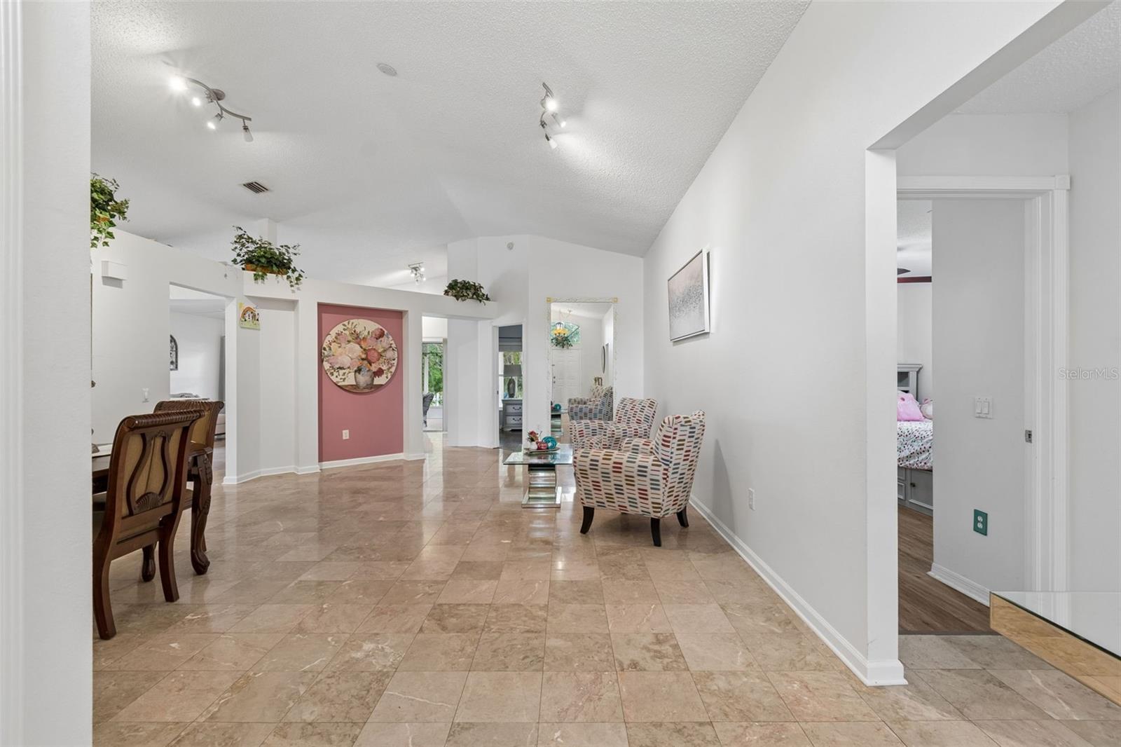 1223 TIMBER TRACE DR, WESLEY CHAPEL, FL, 33543
