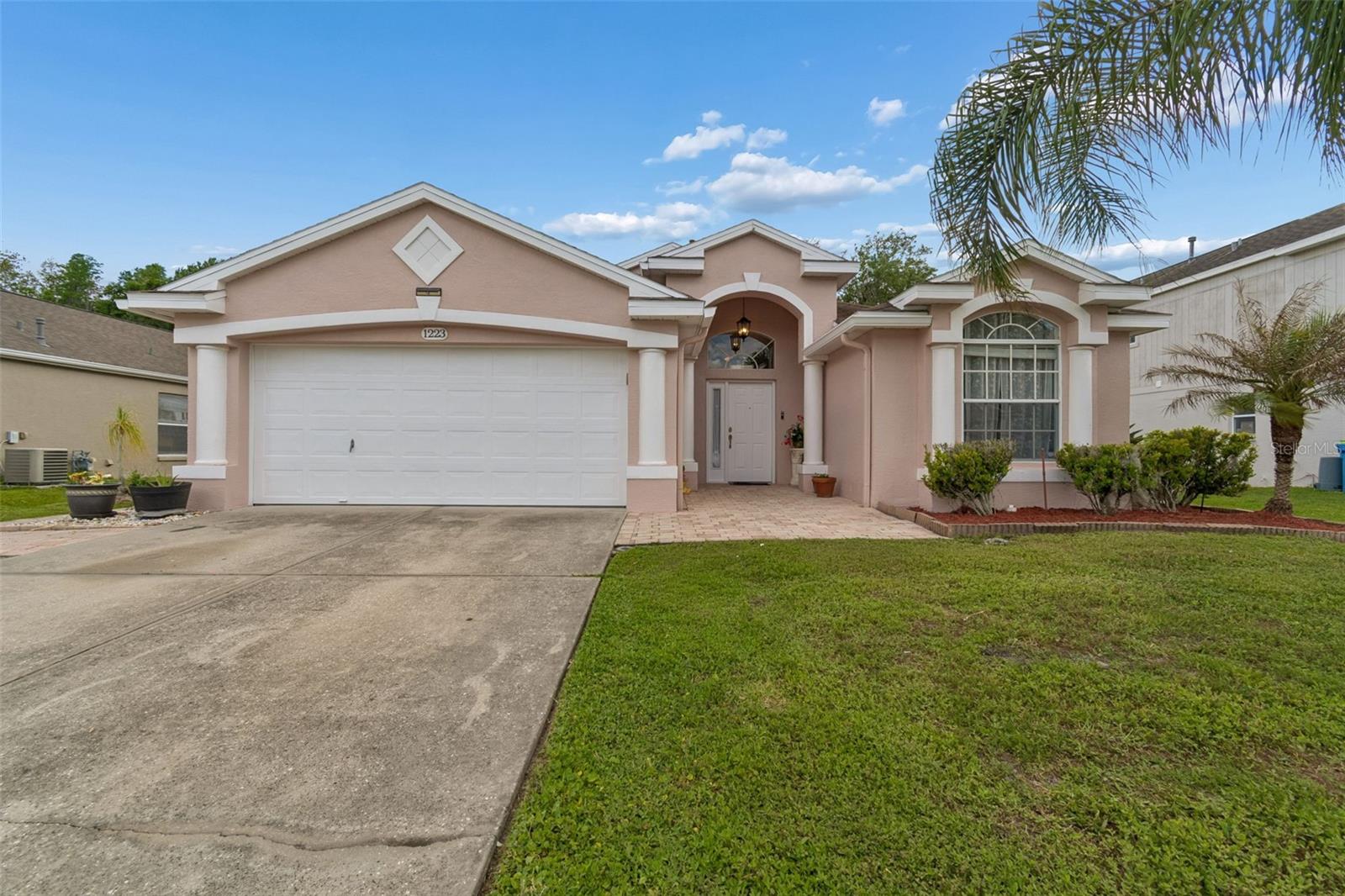 1223 TIMBER TRACE DR, WESLEY CHAPEL, FL, 33543
