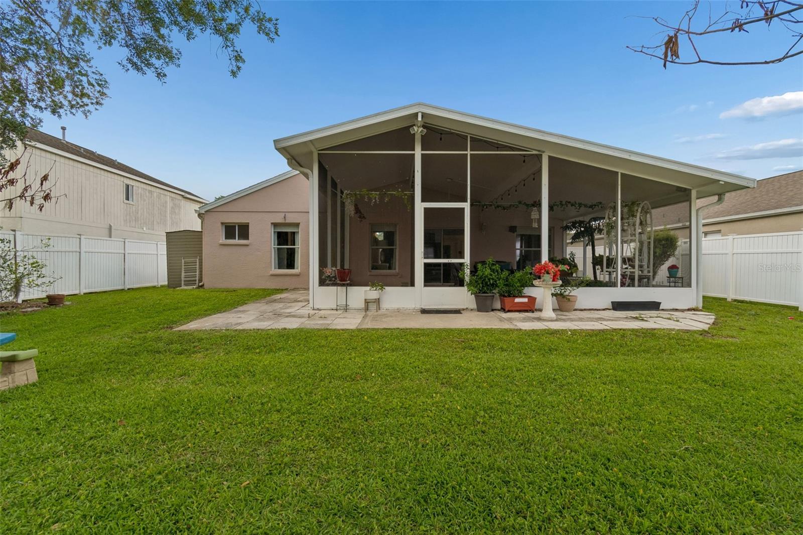 1223 TIMBER TRACE DR, WESLEY CHAPEL, FL, 33543