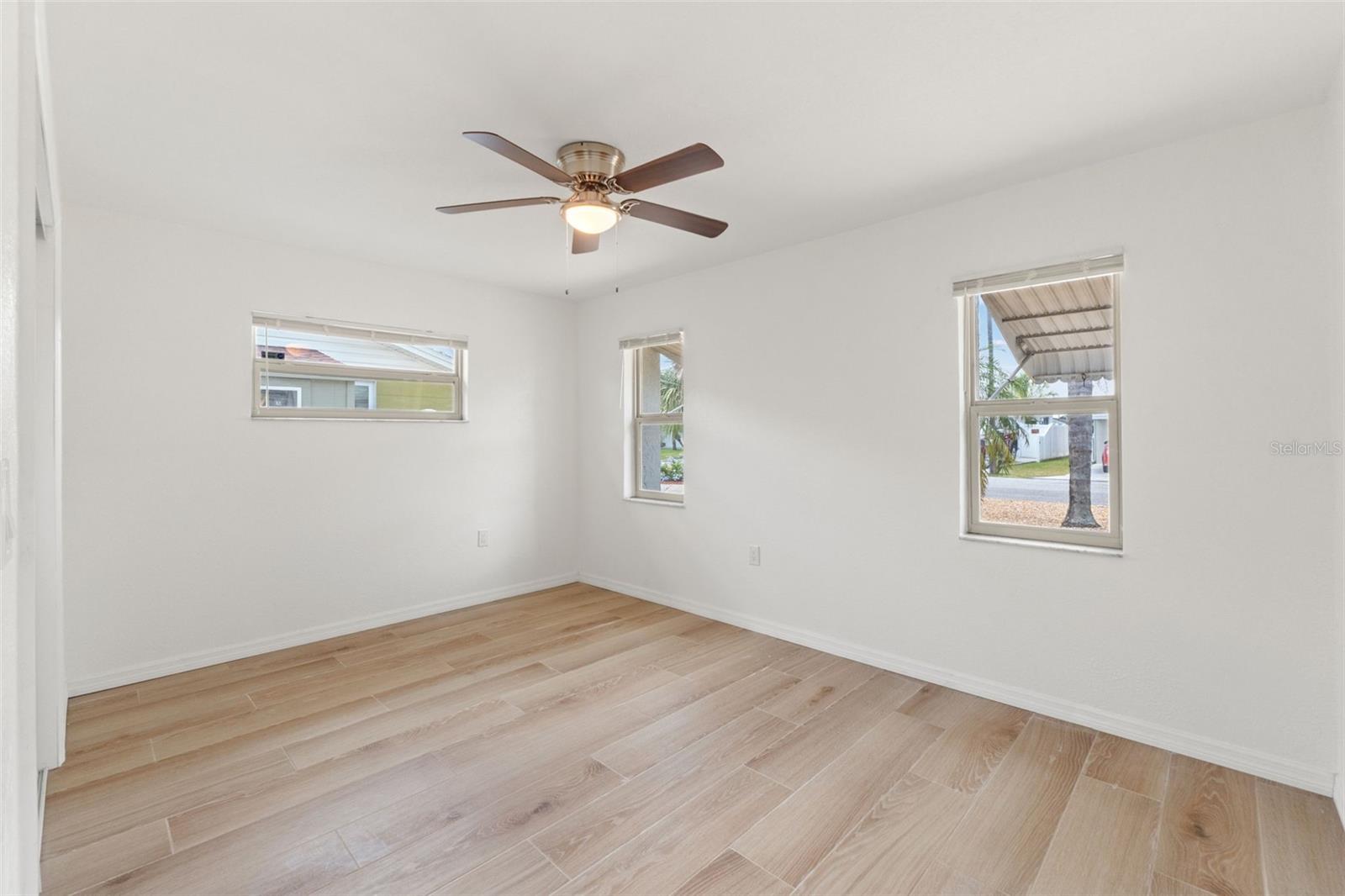 13930 SOMMERS AVE, HUDSON, FL, 34667
