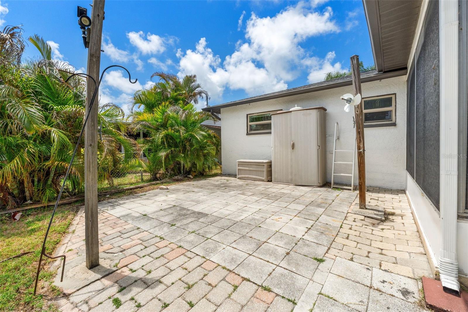 13930 SOMMERS AVE, HUDSON, FL, 34667