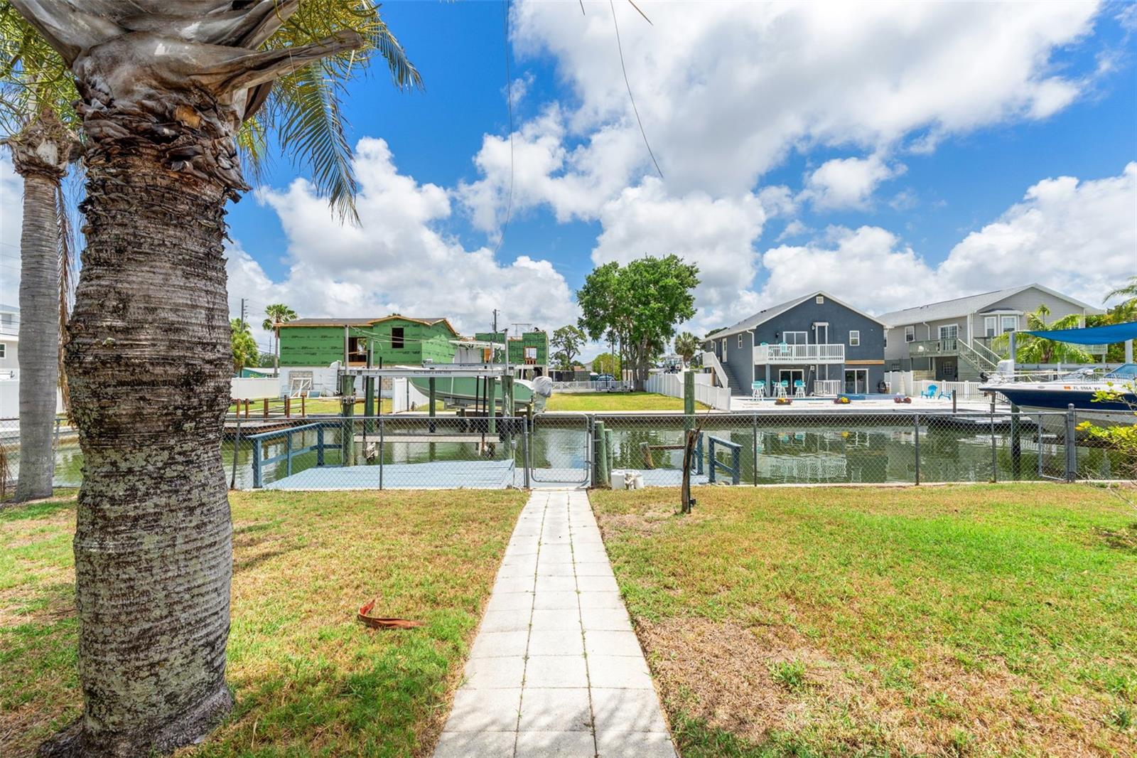 13930 SOMMERS AVE, HUDSON, FL, 34667
