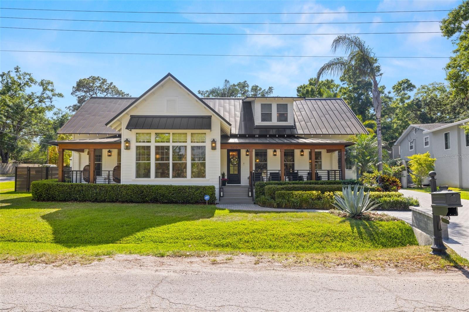 5610 N RIVER SHORE DR, TAMPA, FL, 33603