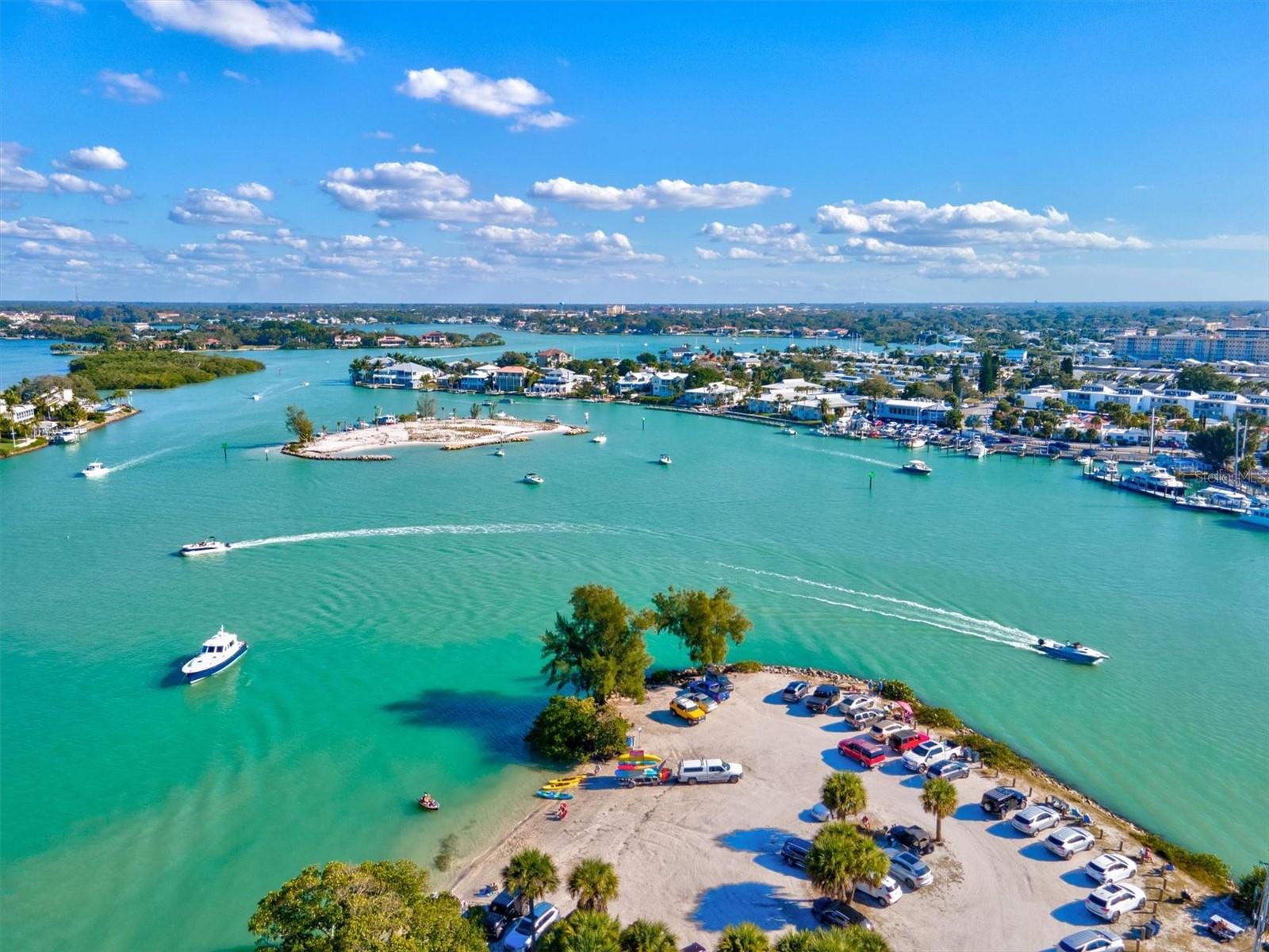 1154 KINGS WAY DR, NOKOMIS, FL, 34275