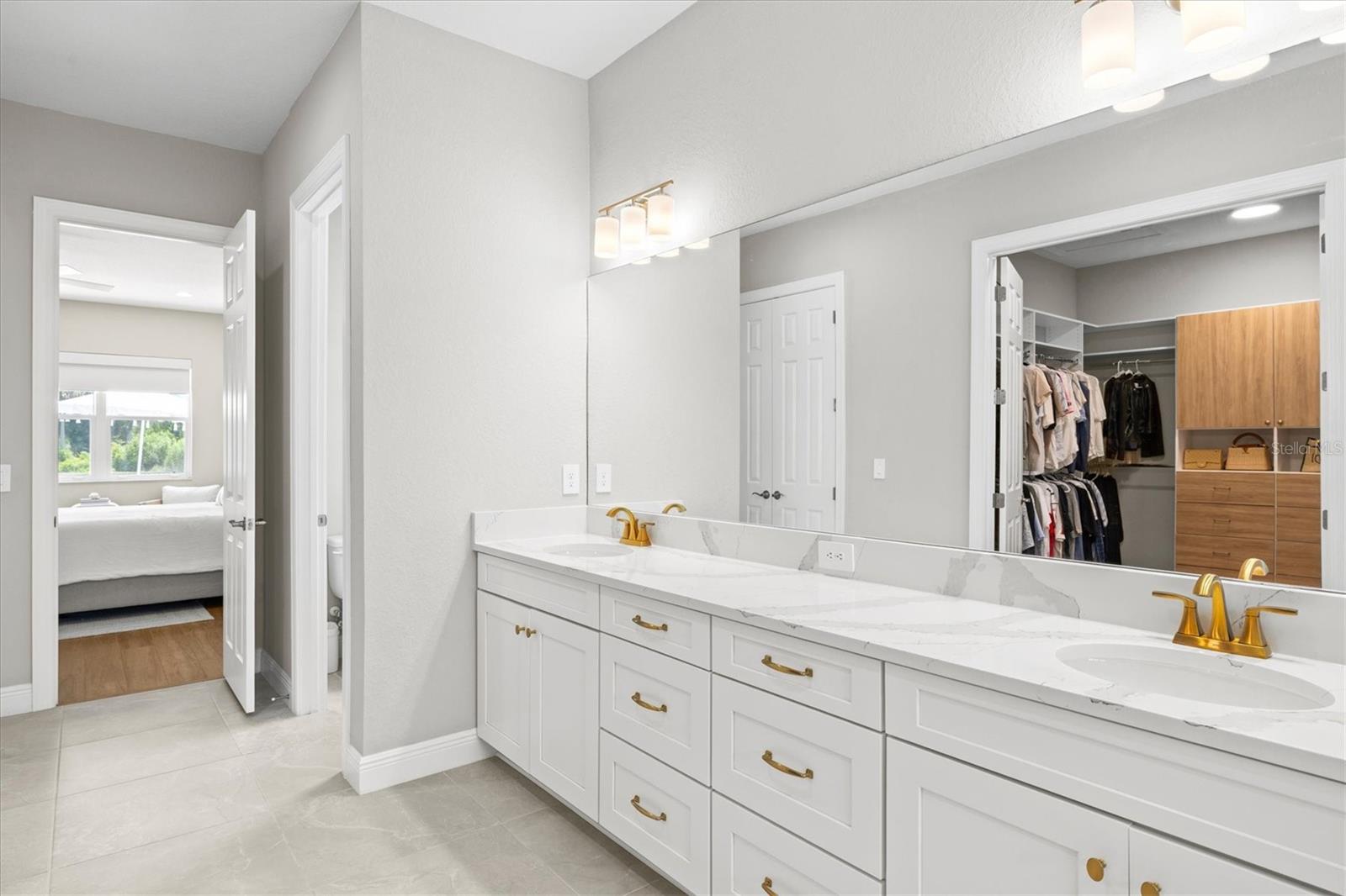 1154 KINGS WAY DR, NOKOMIS, FL, 34275