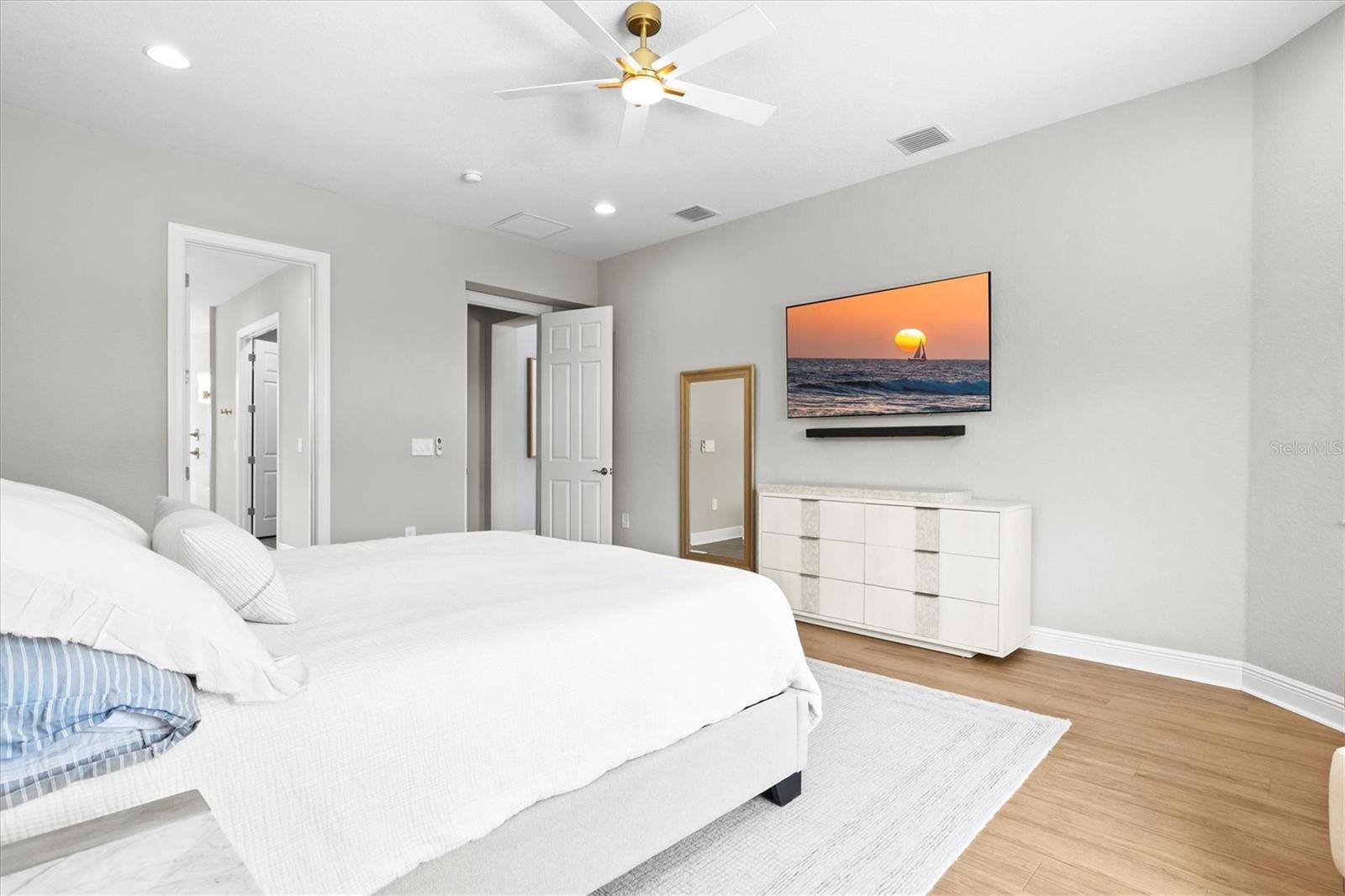1154 KINGS WAY DR, NOKOMIS, FL, 34275