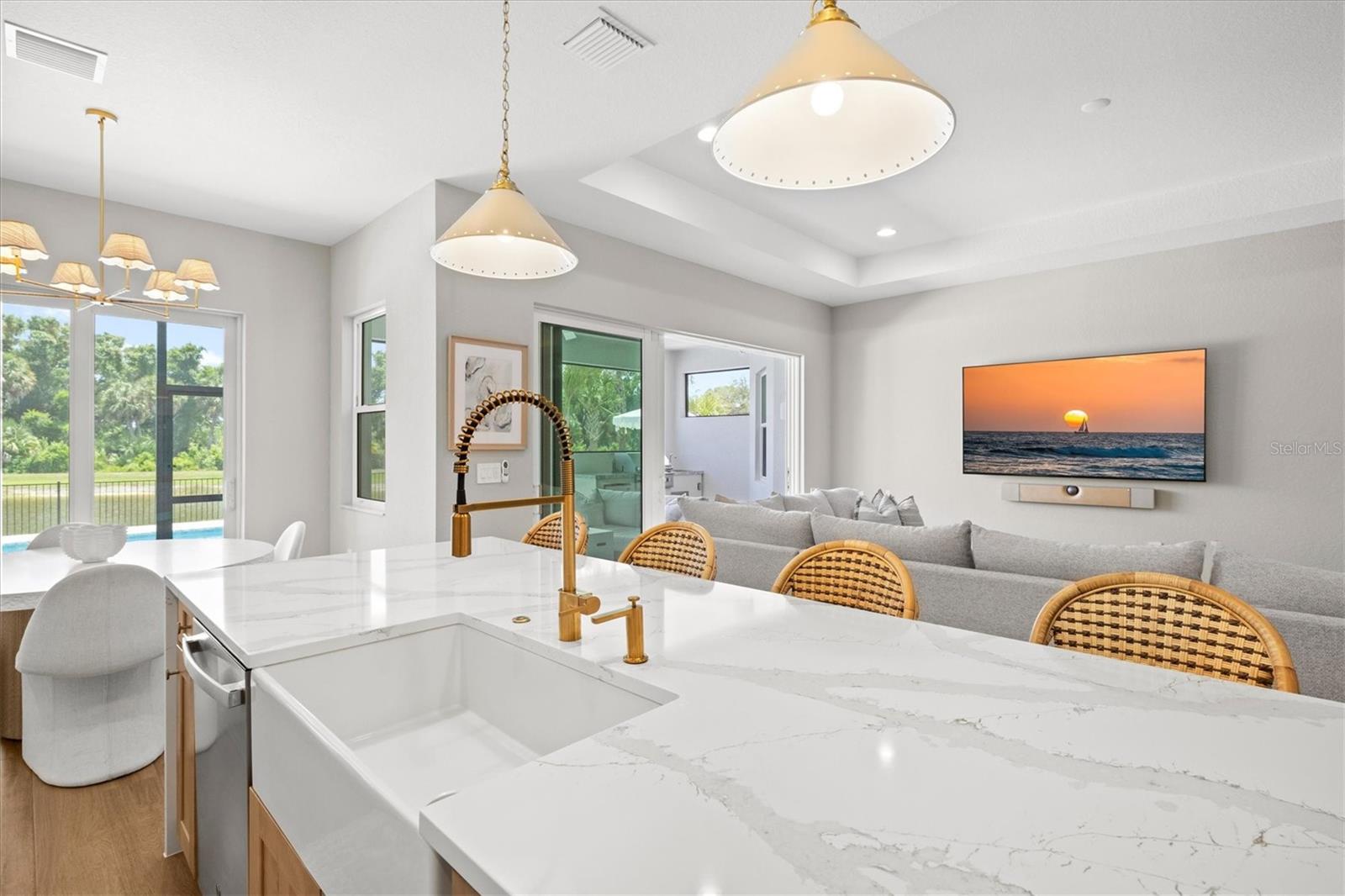 1154 KINGS WAY DR, NOKOMIS, FL, 34275
