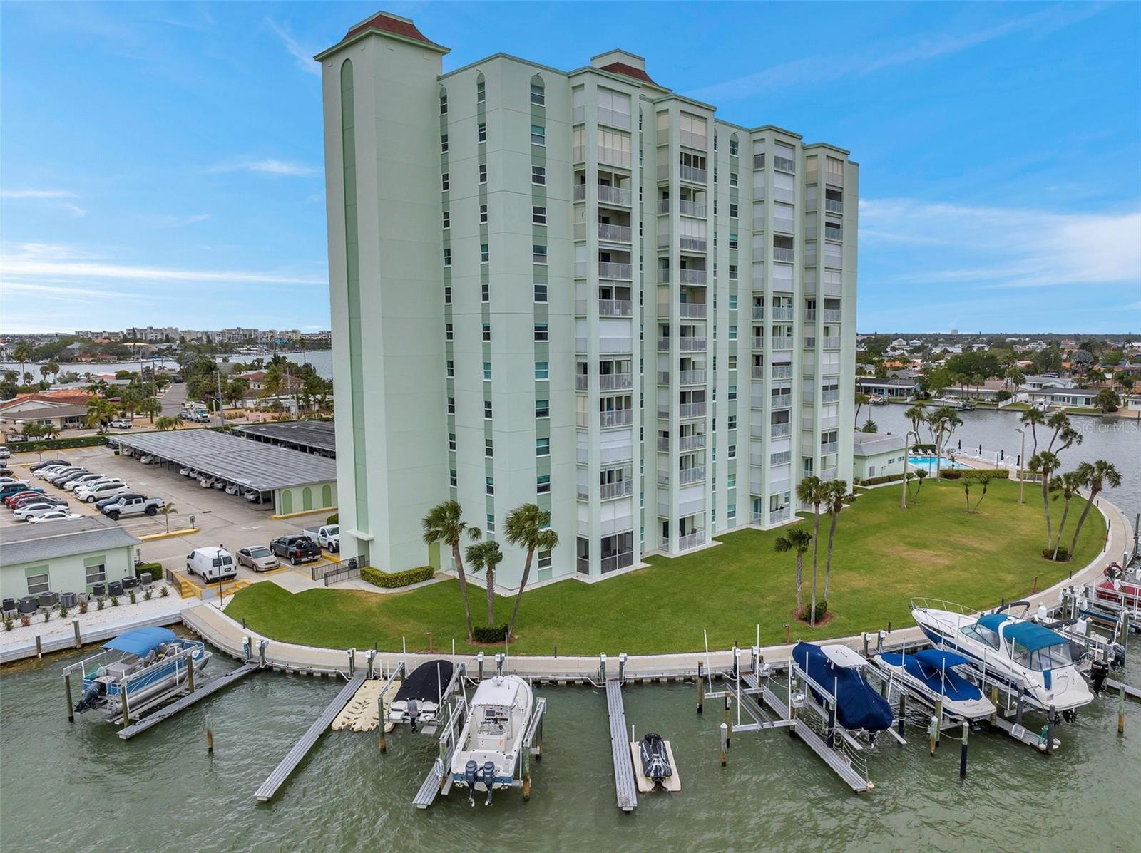 400 64TH AVE #907 W, ST PETE BEACH, FL, 33706
