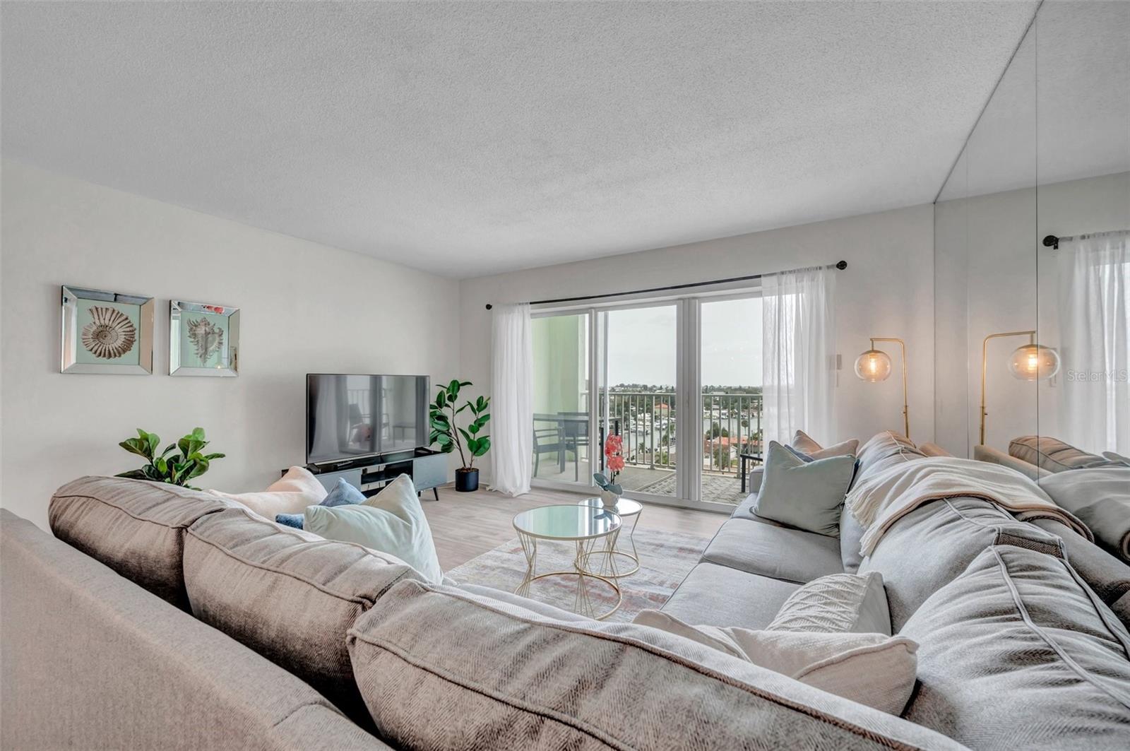400 64TH AVE #907 W, ST PETE BEACH, FL, 33706