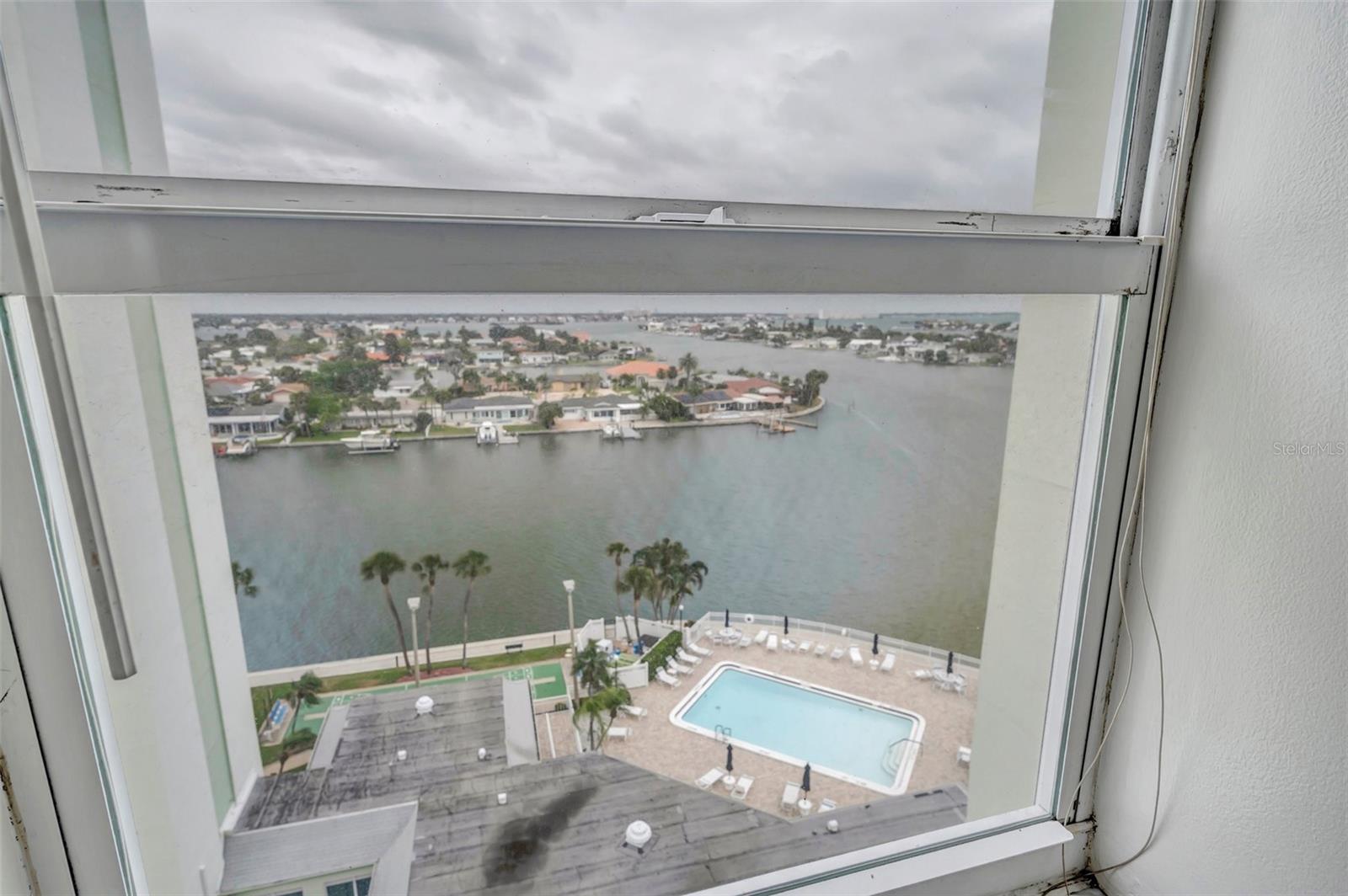 400 64TH AVE #907 W, ST PETE BEACH, FL, 33706