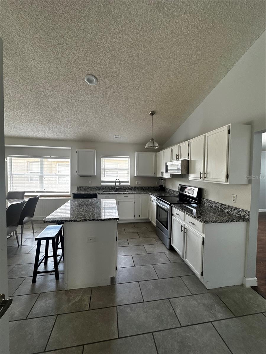 LAKE DAVENPORT ESTATES, DAVENPORT, FL, 33897