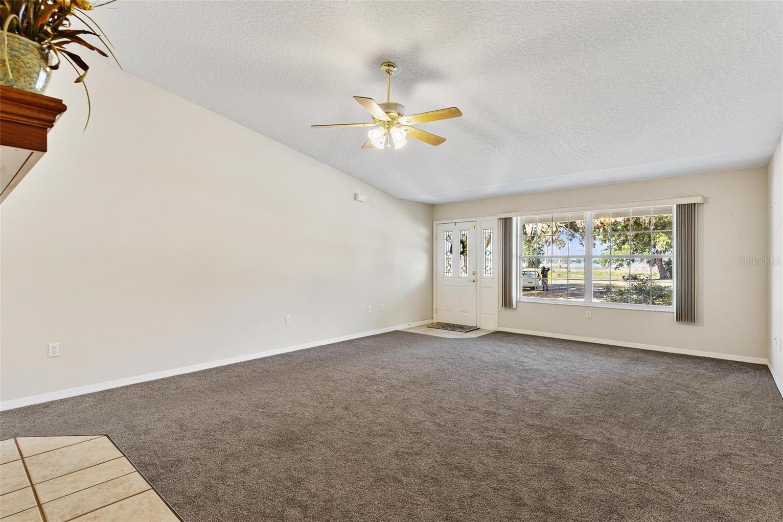 911 BEVERLY HARBORS DR #16, LEESBURG, FL, 34748