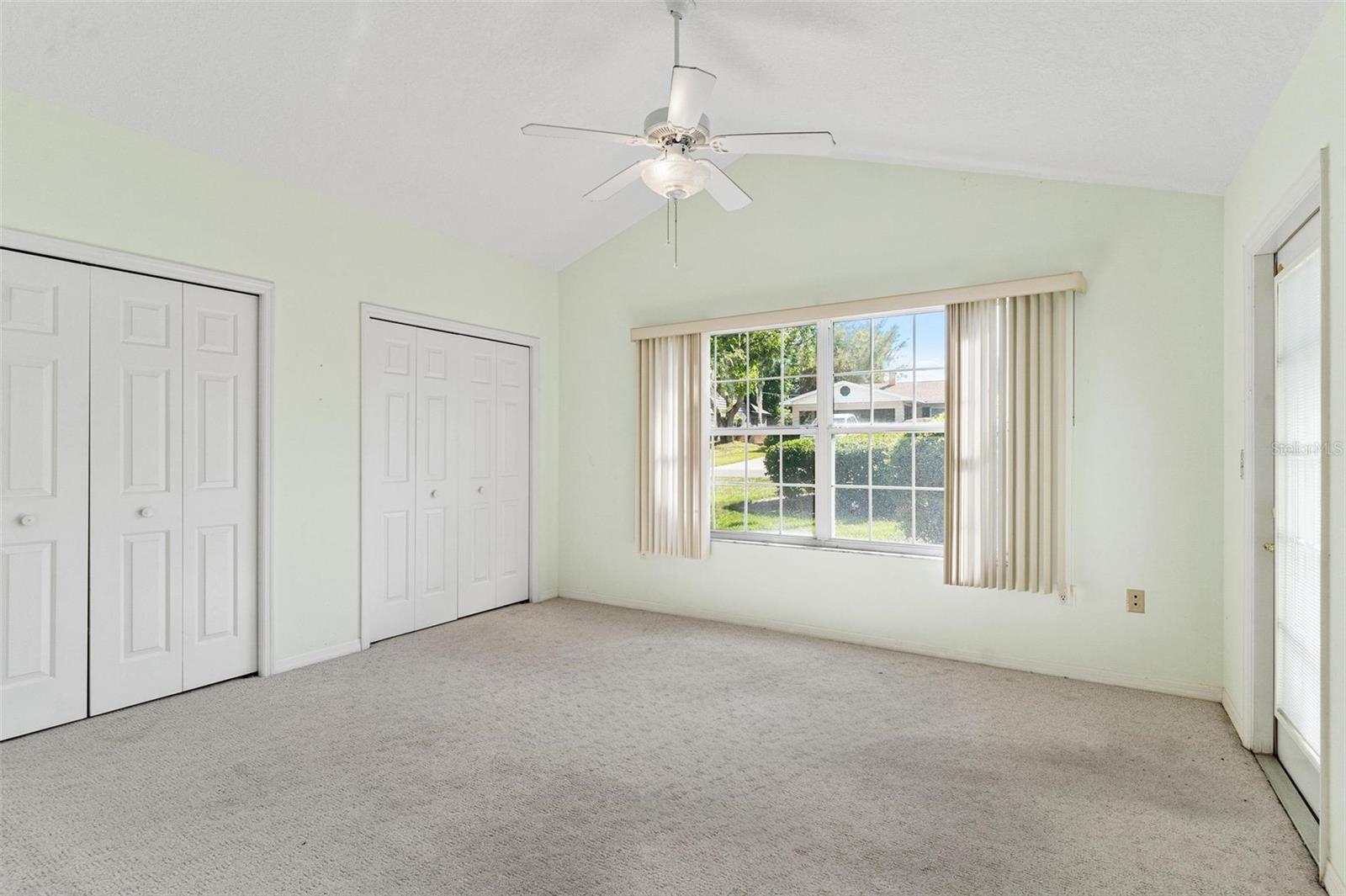 911 BEVERLY HARBORS DR #16, LEESBURG, FL, 34748