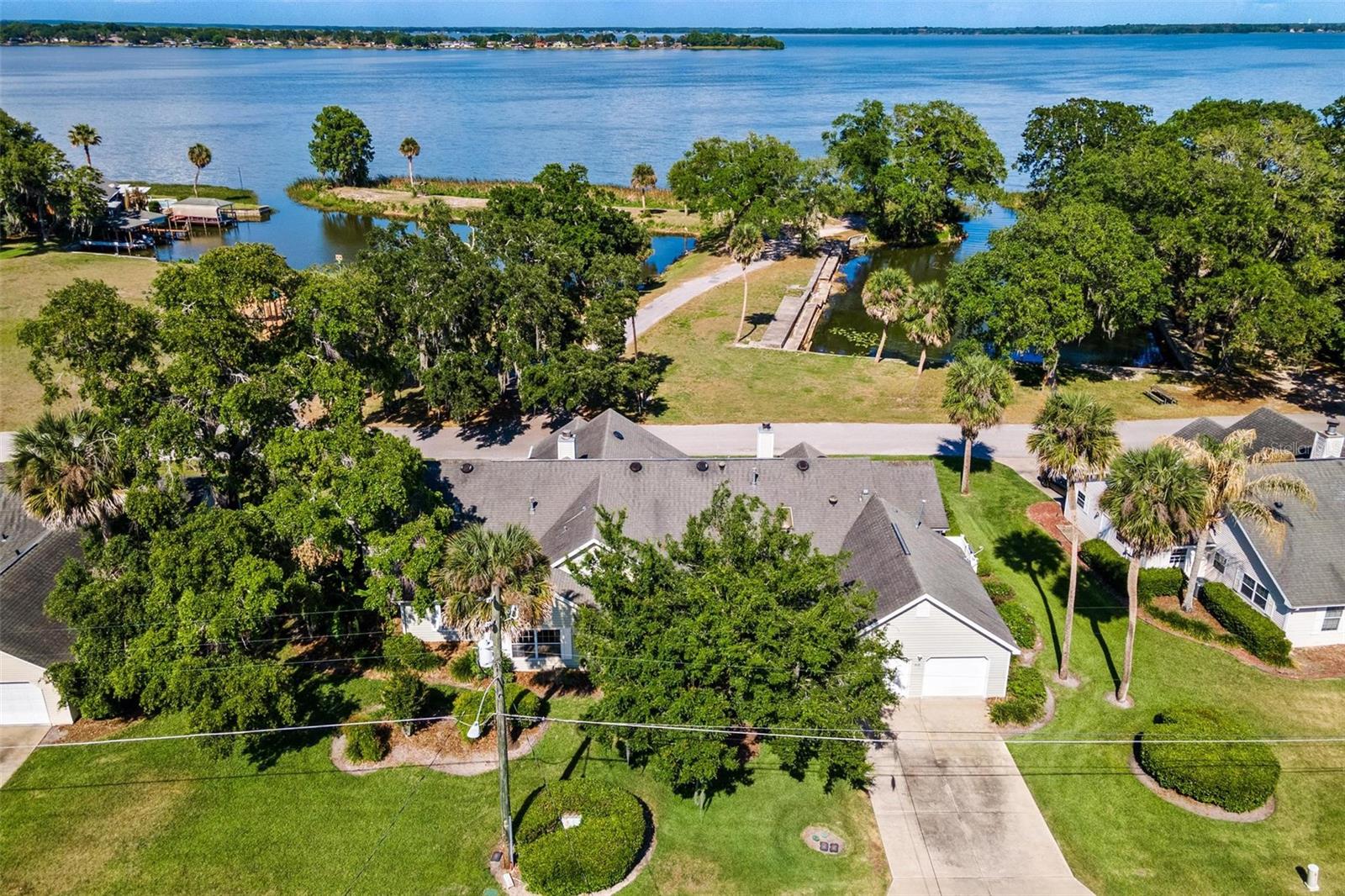 911 BEVERLY HARBORS DR #16, LEESBURG, FL, 34748