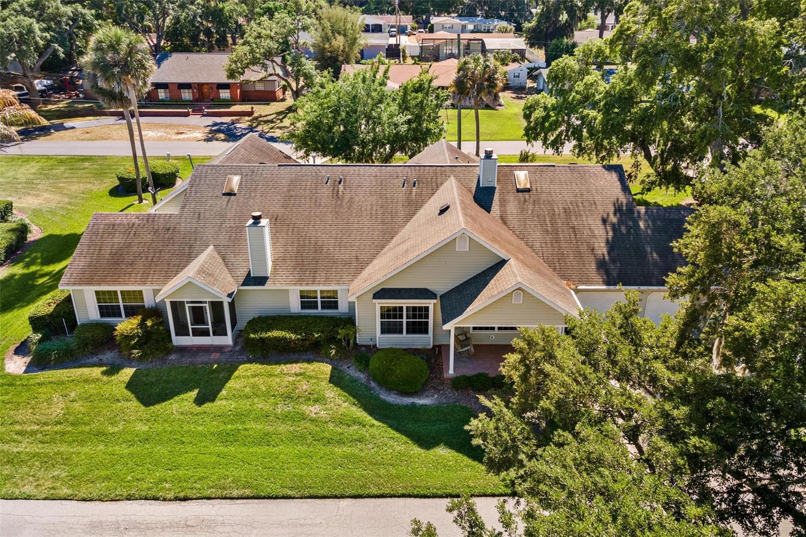 911 BEVERLY HARBORS DR #16, LEESBURG, FL, 34748