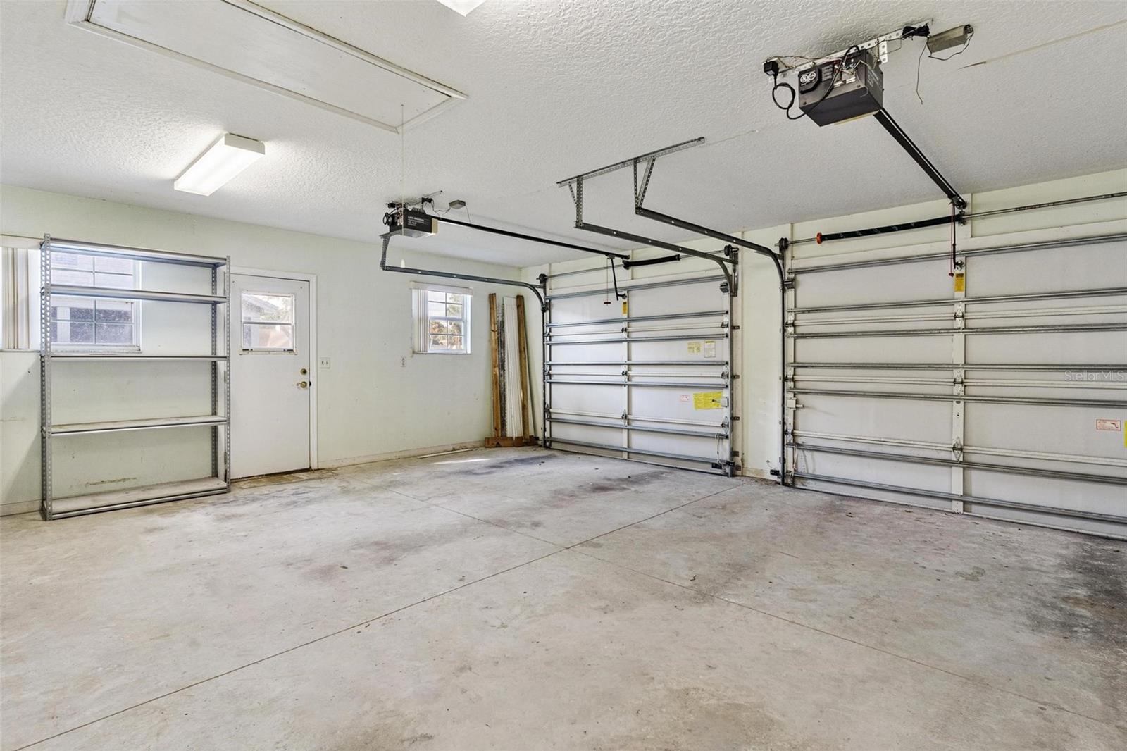 911 BEVERLY HARBORS DR #16, LEESBURG, FL, 34748