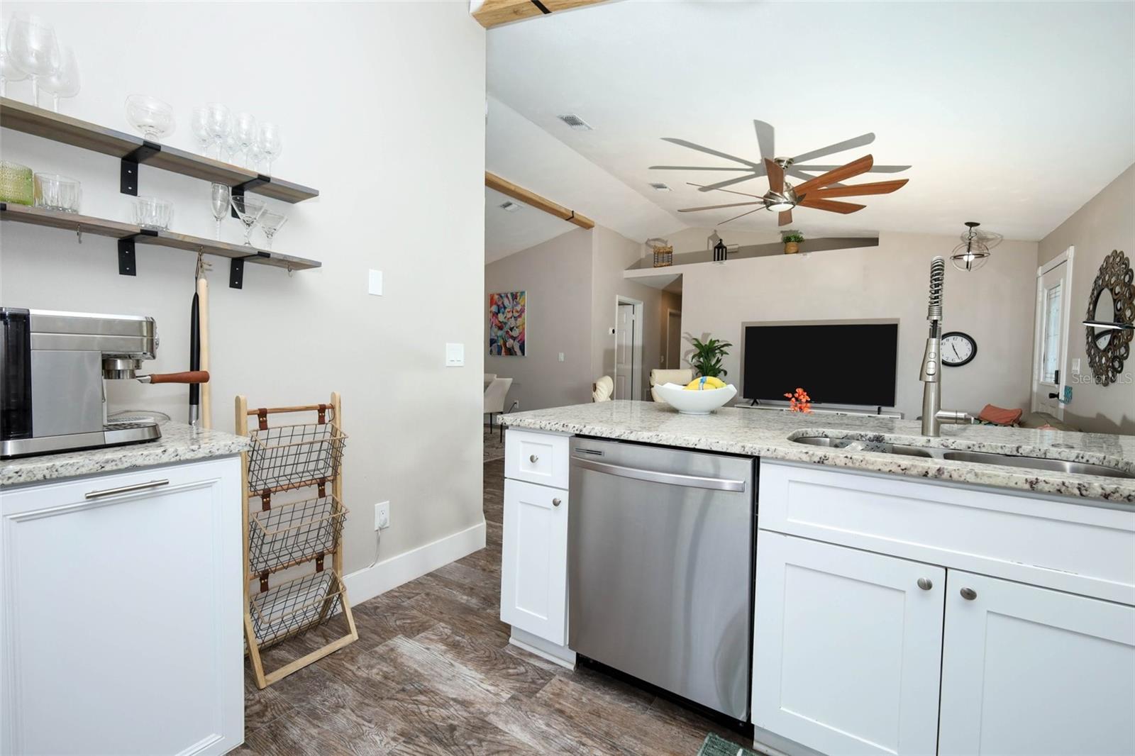 946 VISTA PALMA WAY, ORLANDO, FL, 32825