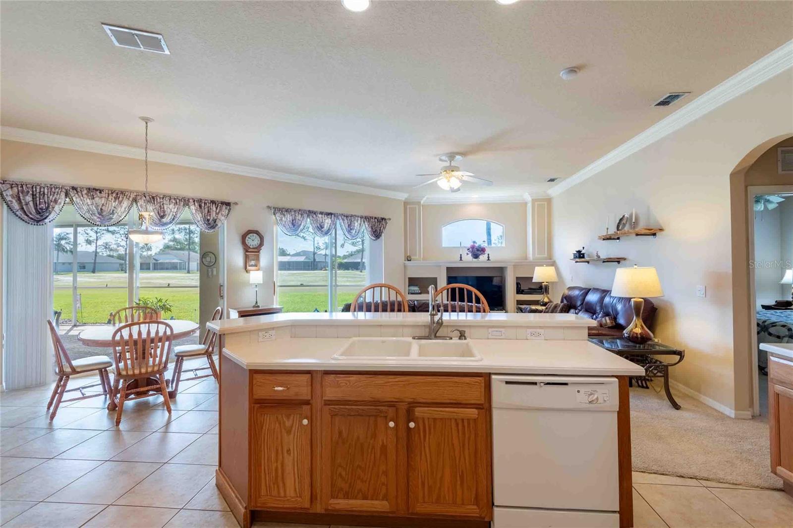 7425 MELOGOLD CIR, LAND O LAKES, FL, 34637