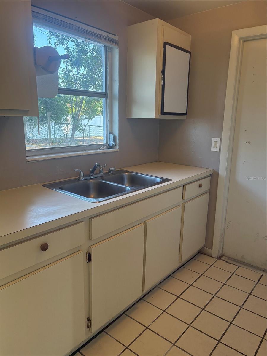 9251 50TH ST N, PINELLAS PARK, FL, 33782