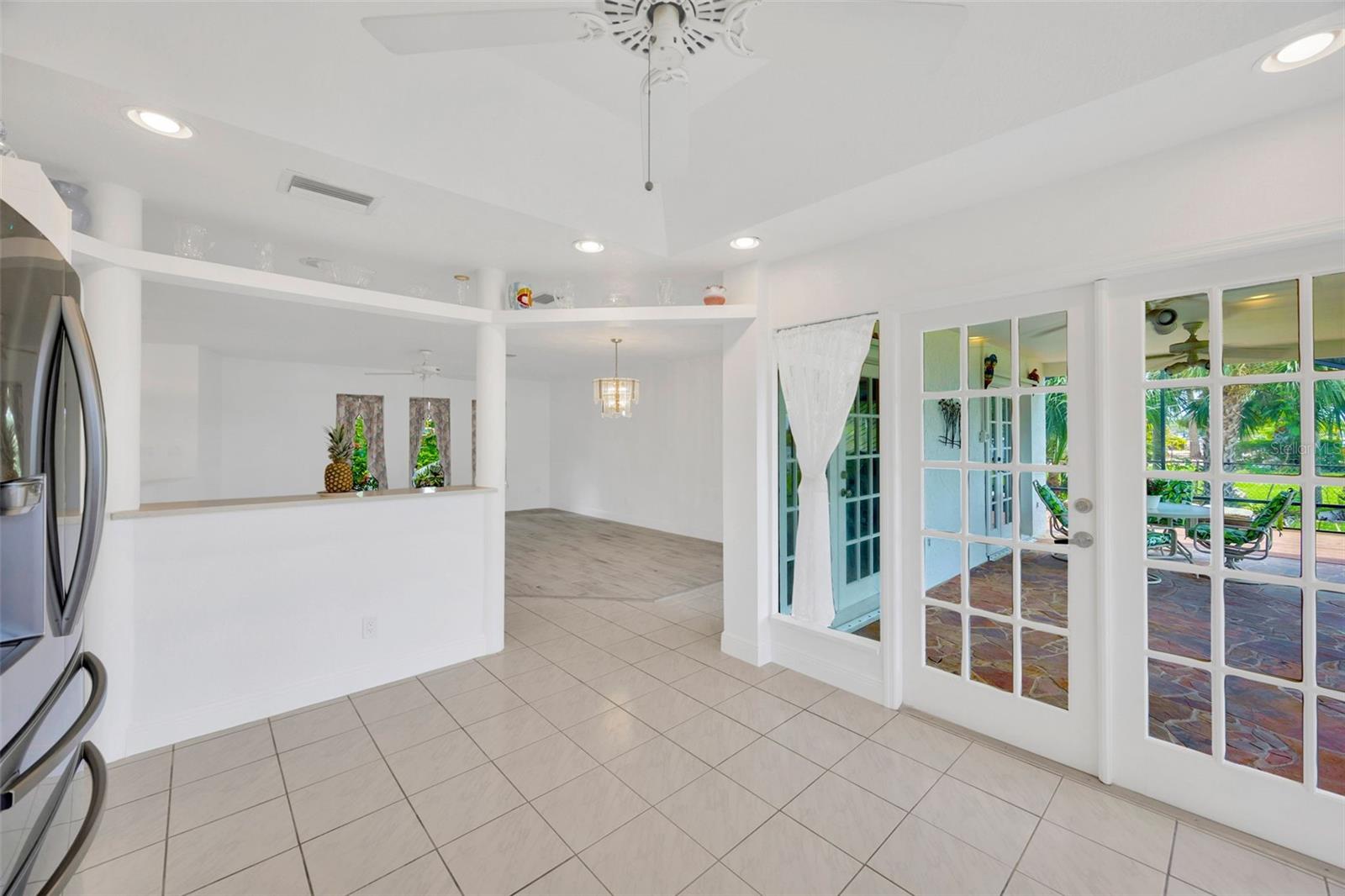 8143 CHANNEL DR, PORT RICHEY, FL, 34668