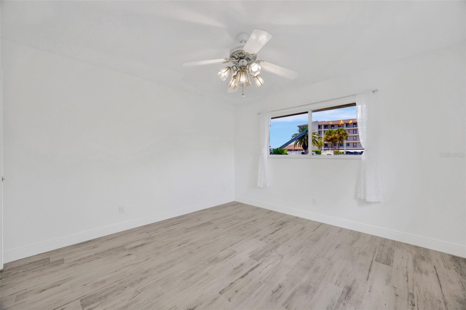 8143 CHANNEL DR, PORT RICHEY, FL, 34668