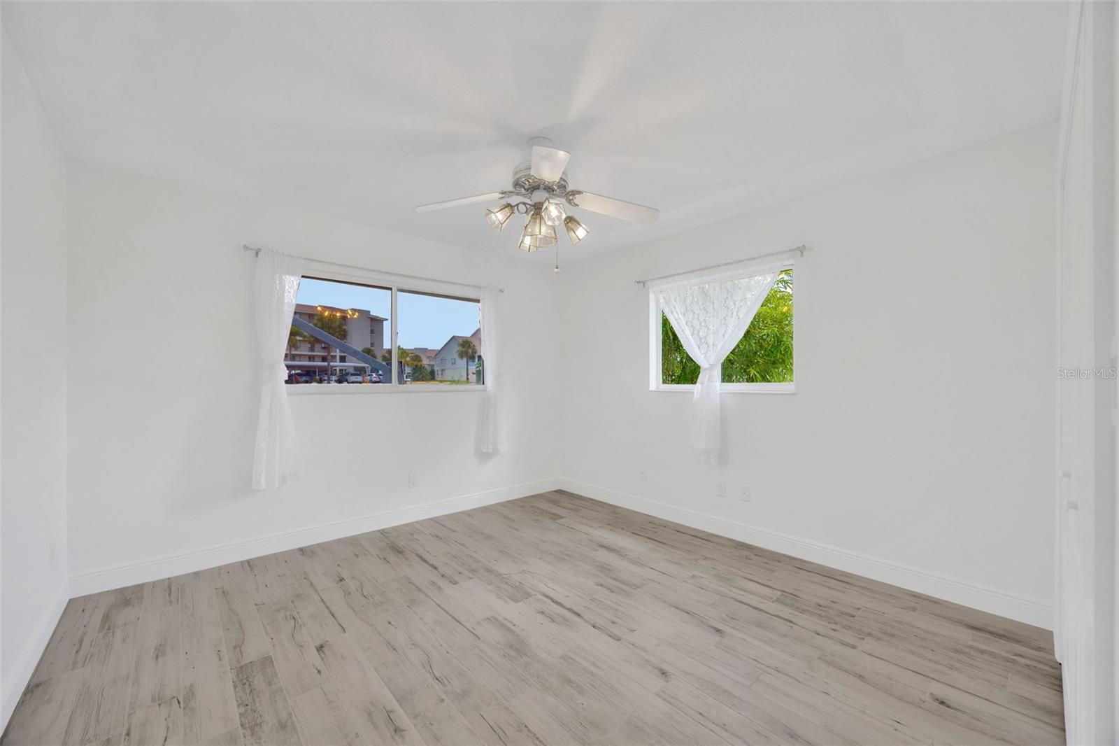 8143 CHANNEL DR, PORT RICHEY, FL, 34668