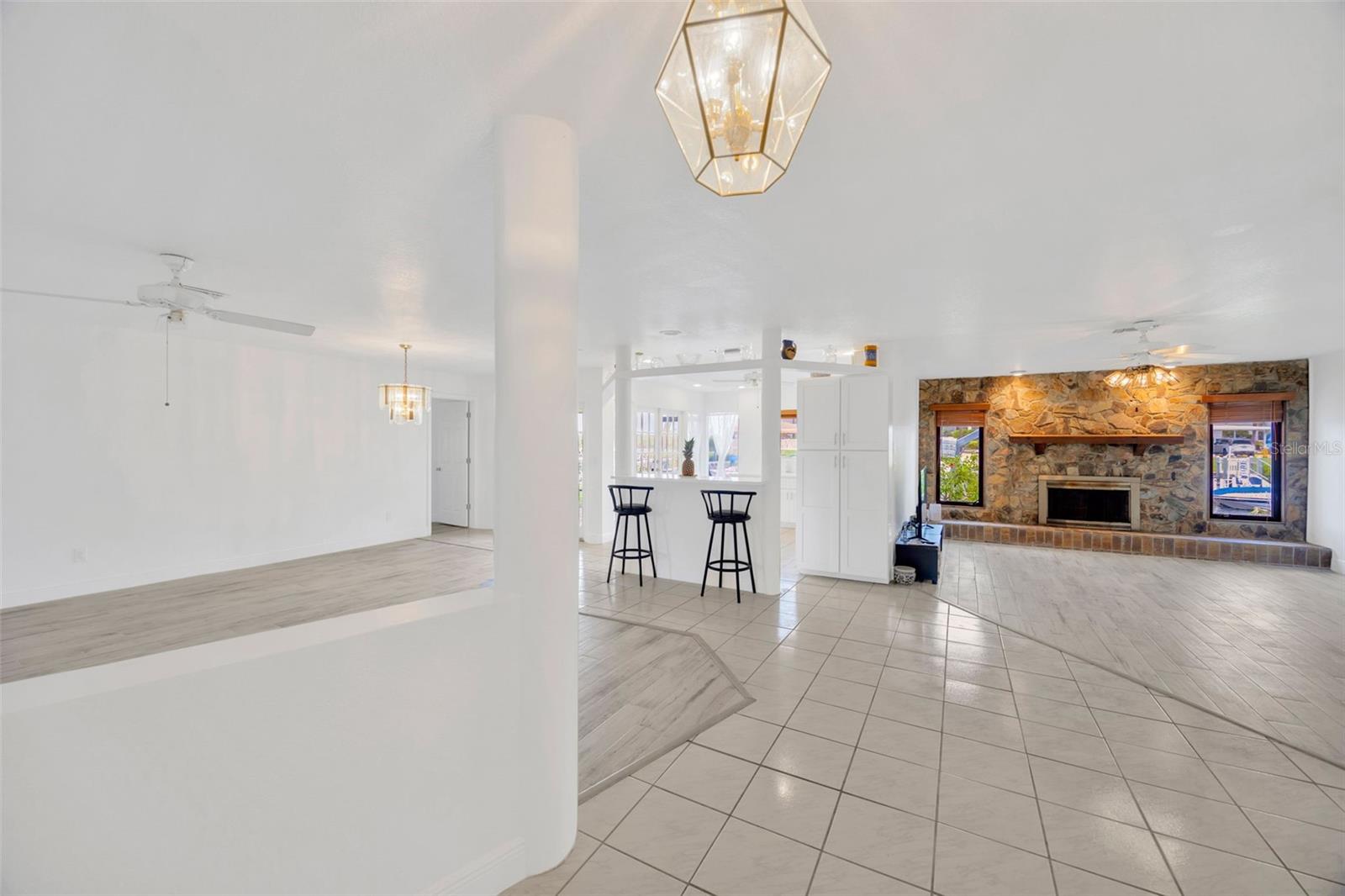 8143 CHANNEL DR, PORT RICHEY, FL, 34668