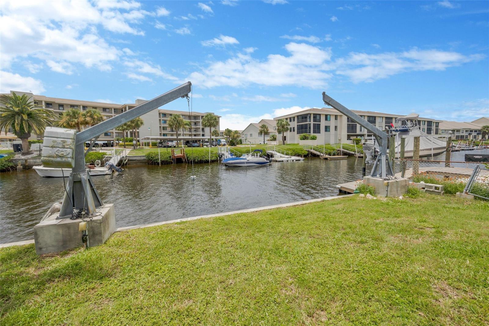 8143 CHANNEL DR, PORT RICHEY, FL, 34668