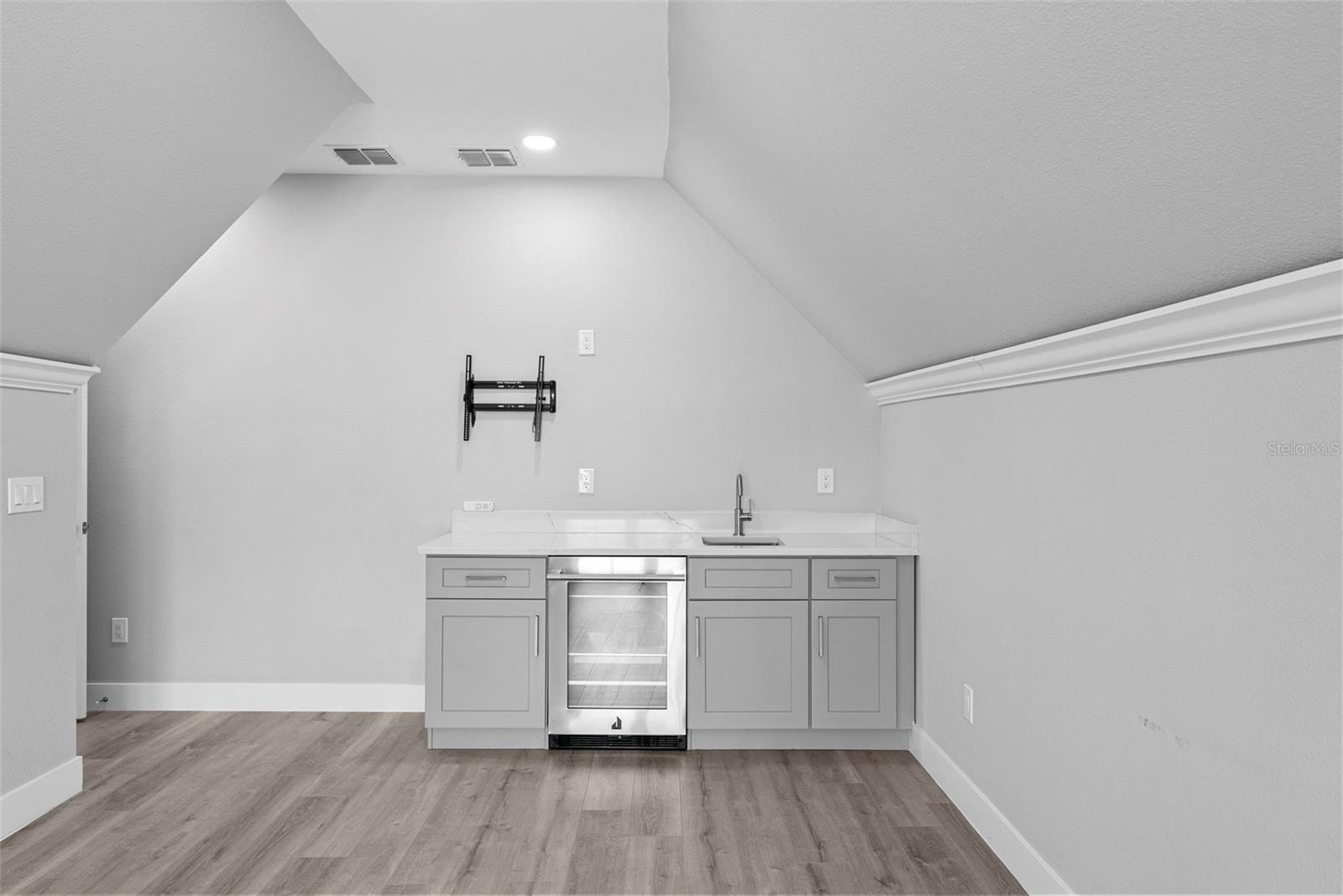 3202 W ARCH ST, TAMPA, FL, 33607