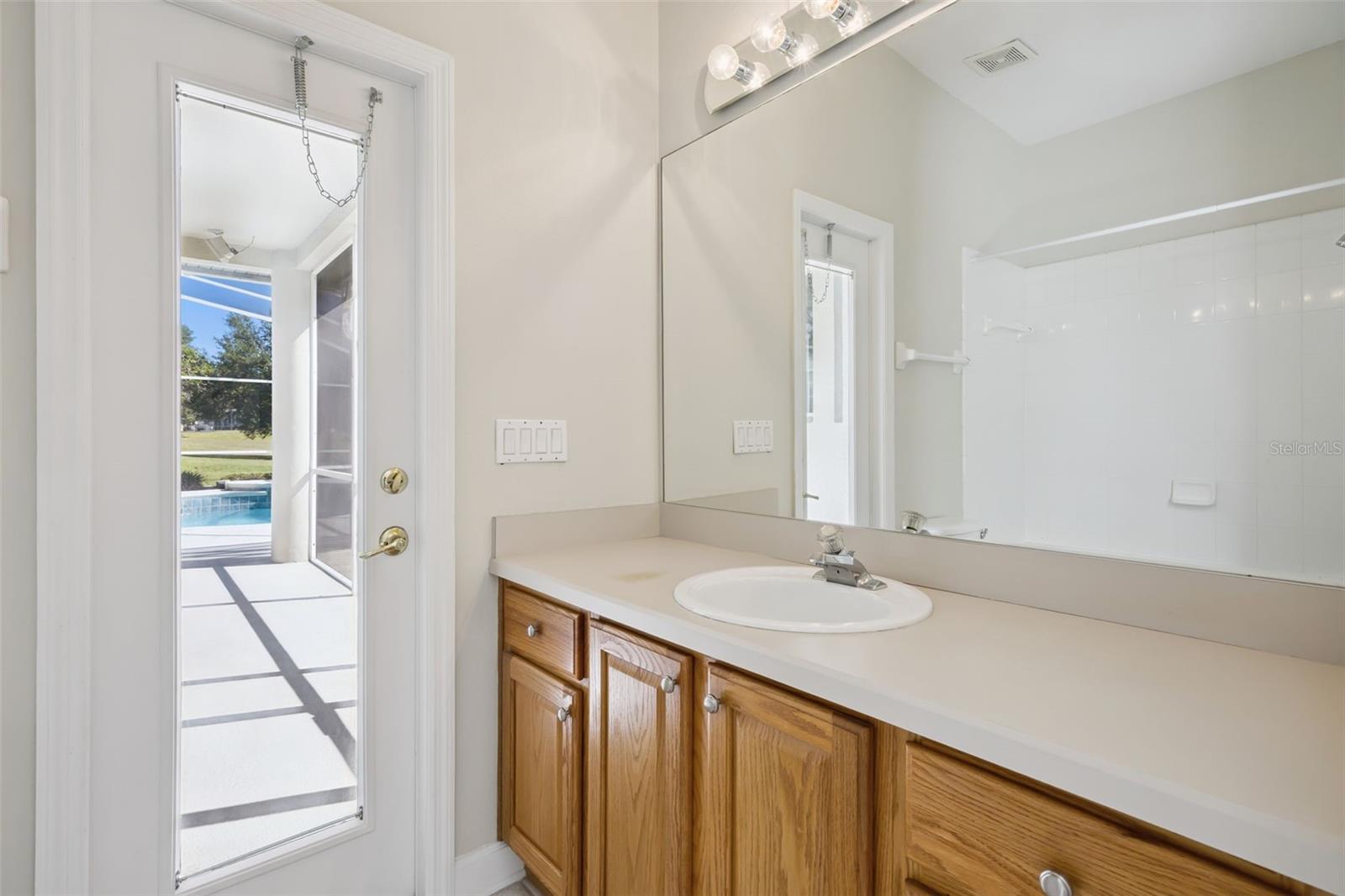 2347 WARREN WOODS DR, ORLANDO, FL, 32835