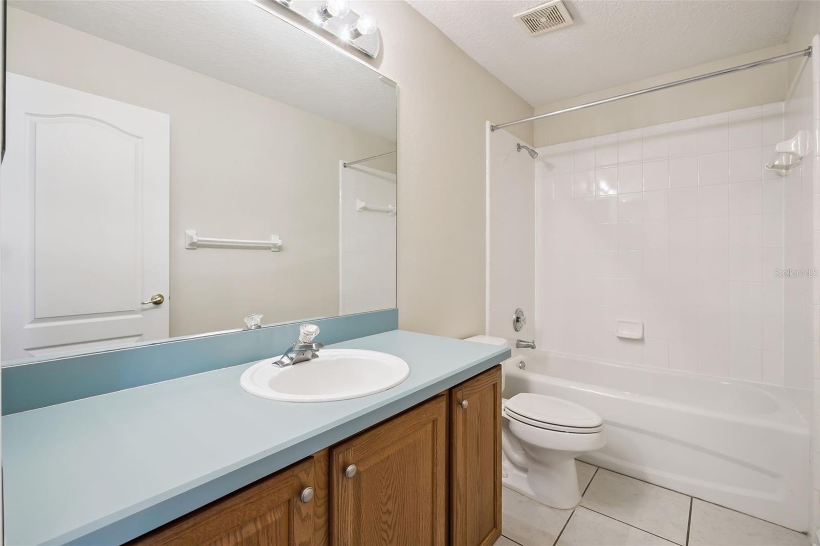 2347 WARREN WOODS DR, ORLANDO, FL, 32835