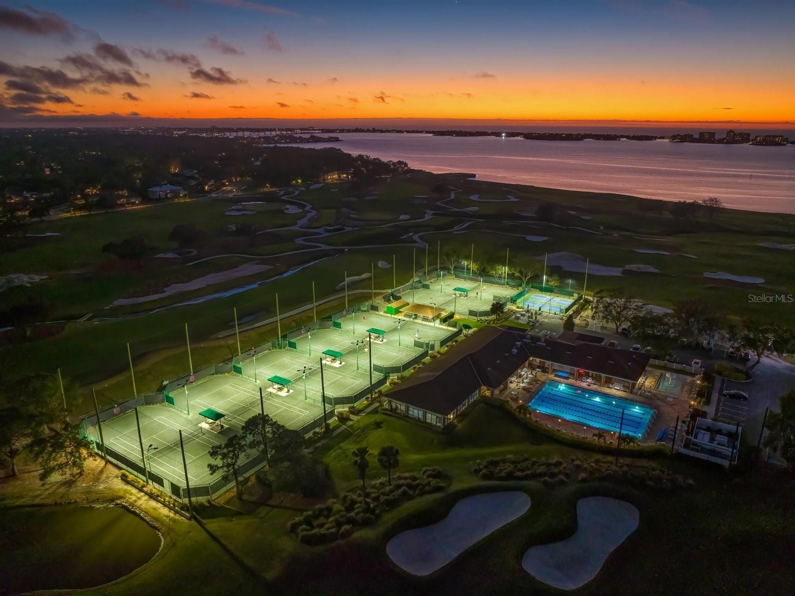 145 BELLEVIEW BLVD #201, BELLEAIR, FL, 33756