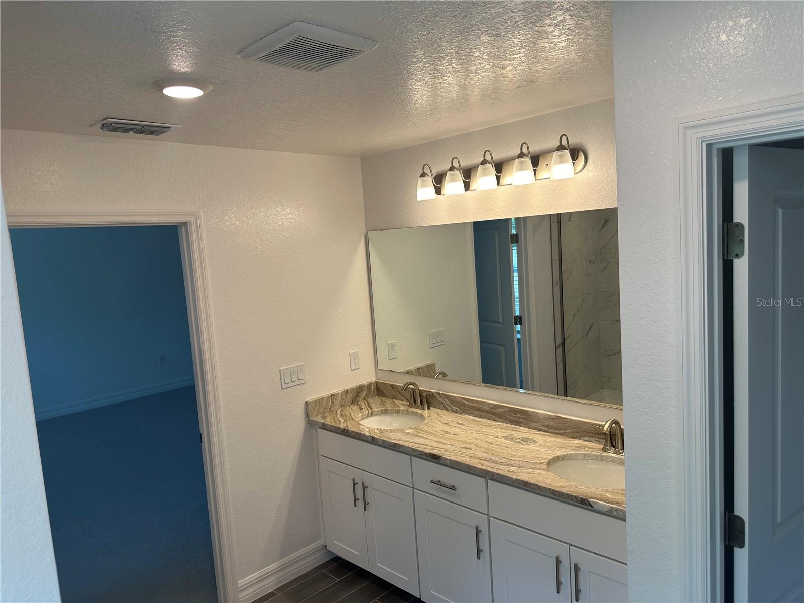 246 BURNEY RD, OSPREY, FL, 34229