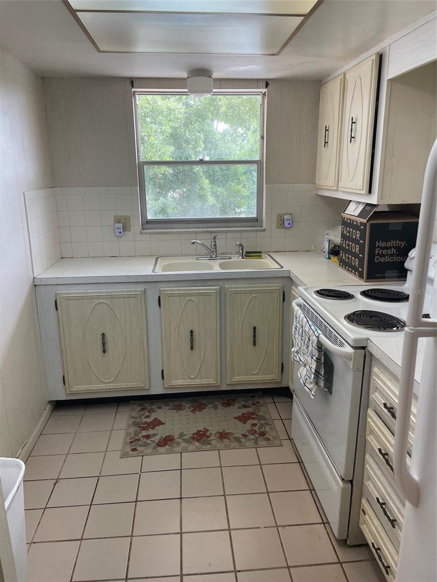 5880 38TH AVE N #308, ST PETERSBURG, FL, 33710