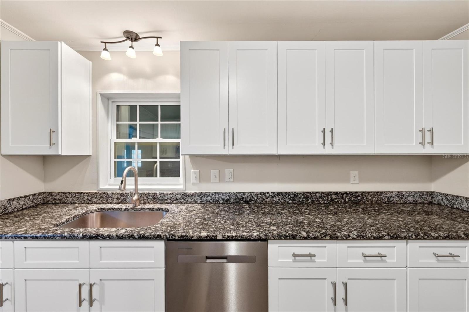 34125 S HAINES CREEK RD, LEESBURG, FL, 34788