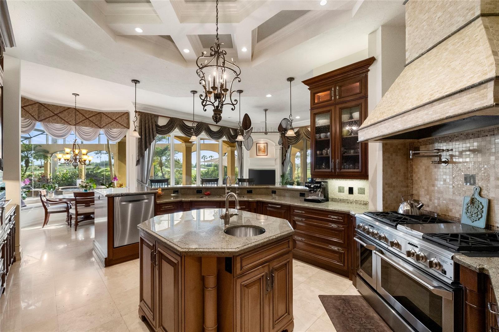 7202 TEAL CREEK GLN, LAKEWOOD RANCH, FL, 34202