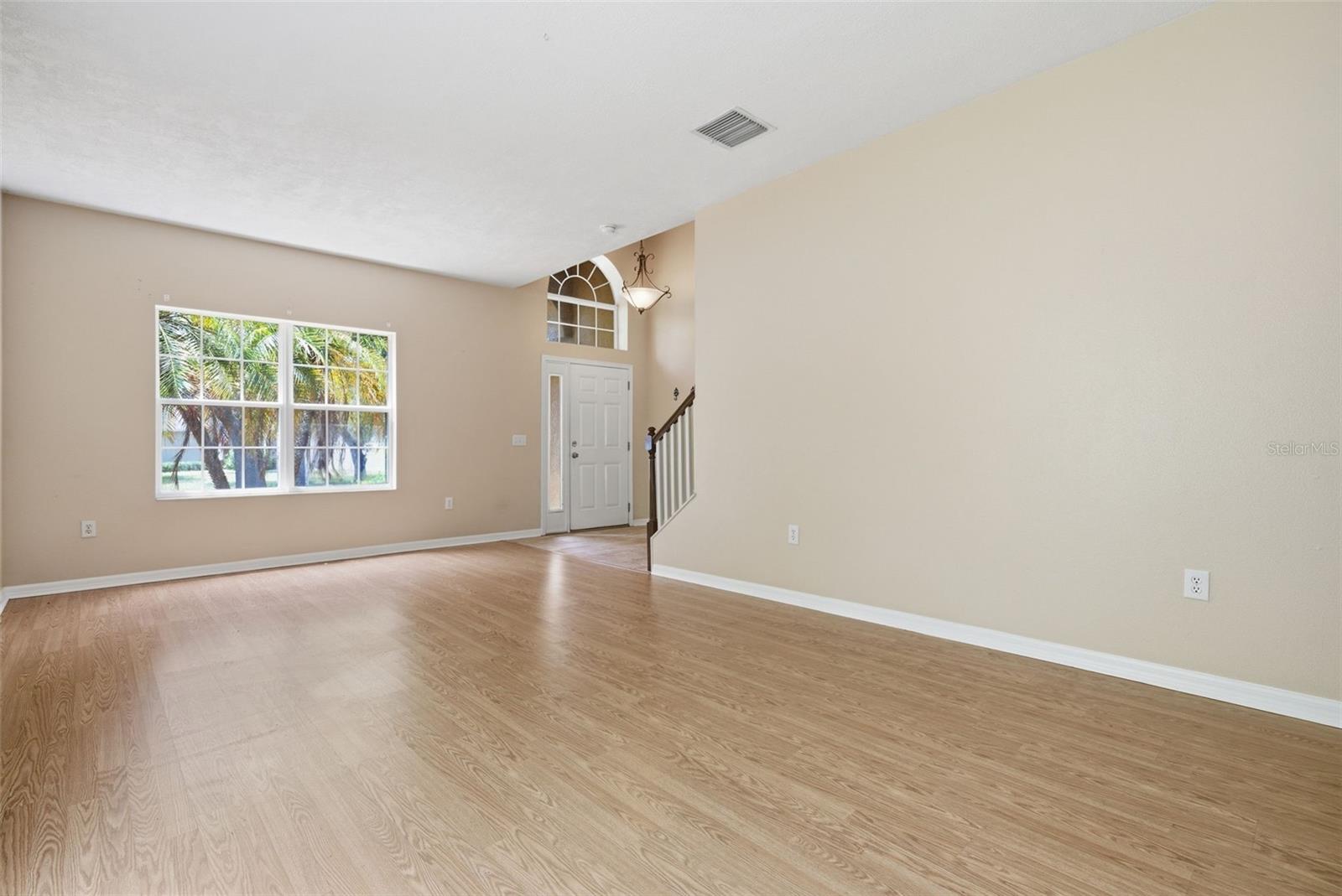 2631 QUEEN ALBERTA DR, VALRICO, FL, 33596