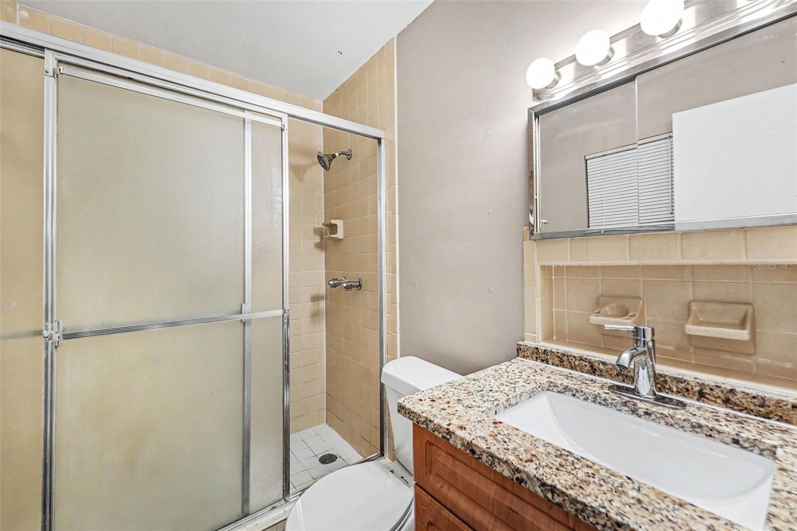 14706 CARNATION DR, TAMPA, FL, 33613