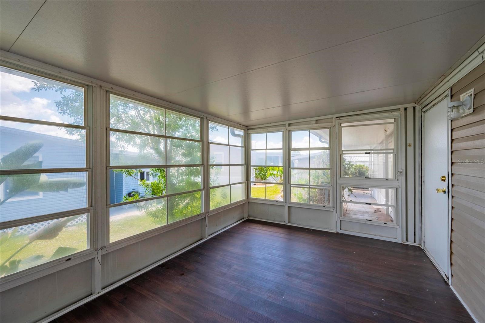 1000 KINGS HWY #101, PUNTA GORDA, FL, 33980