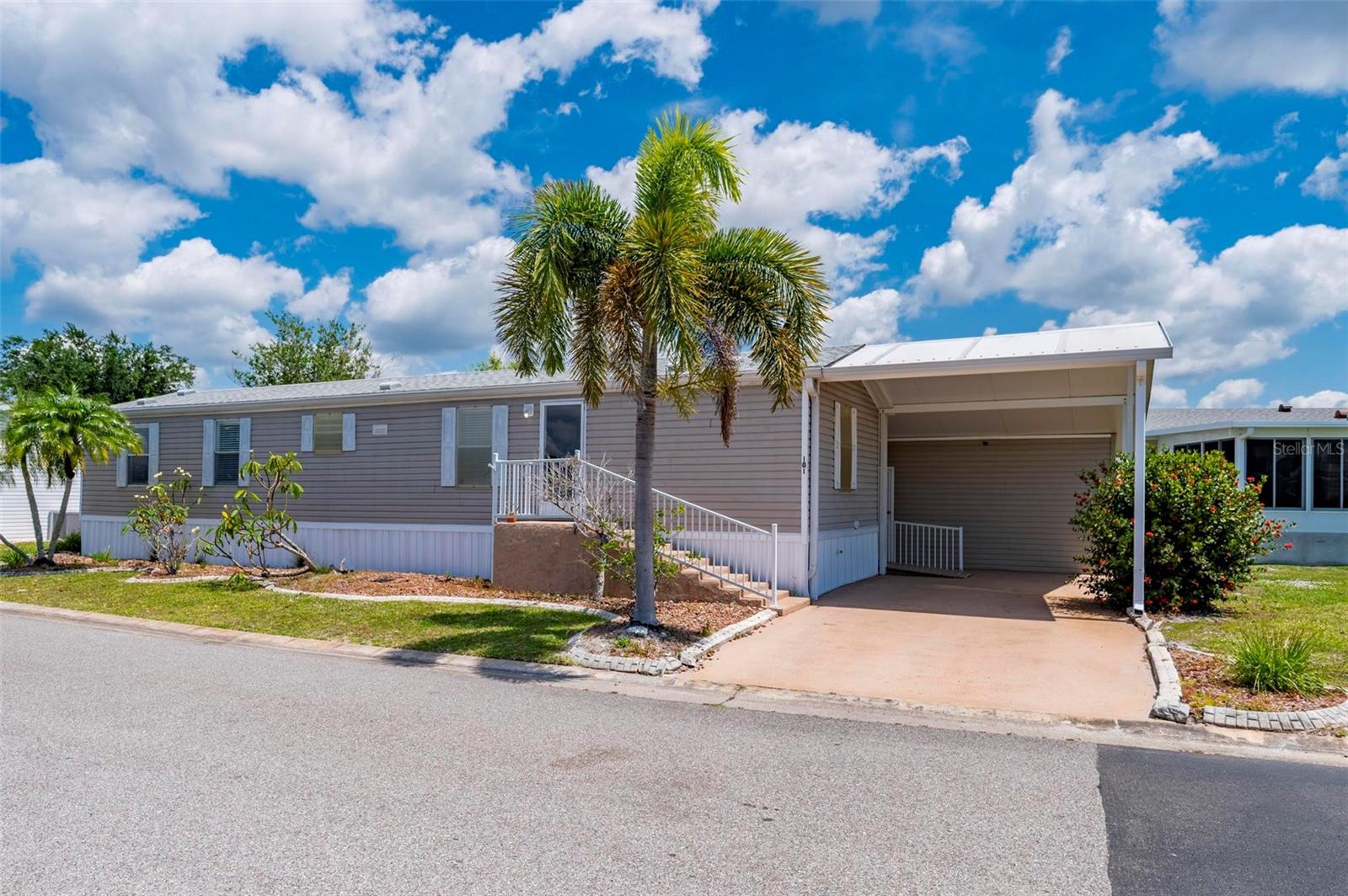 1000 KINGS HWY #101, PUNTA GORDA, FL, 33980